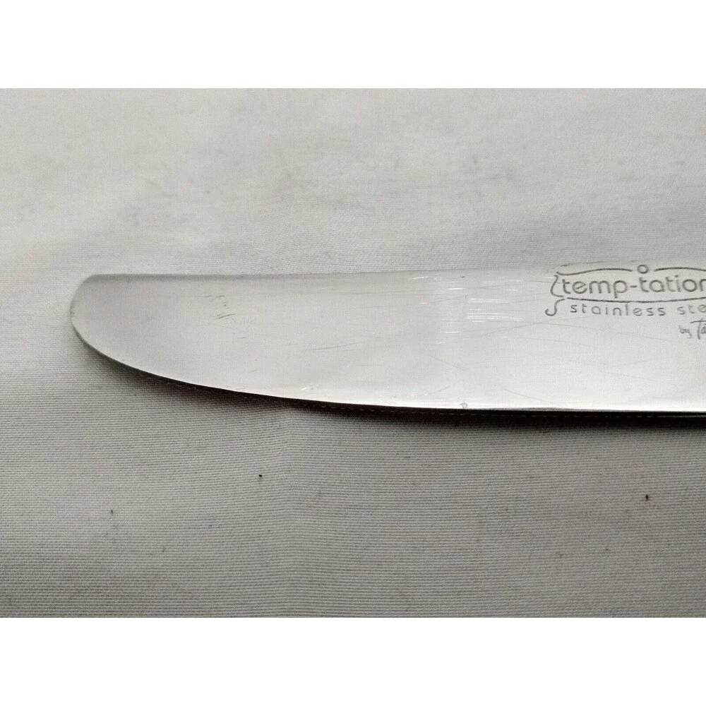 4 VINTAGE Temptations Old World Floral Stainless Steel Butter Knives